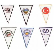 ÜÇGEN SÜSLEME BAYRAKLAR
